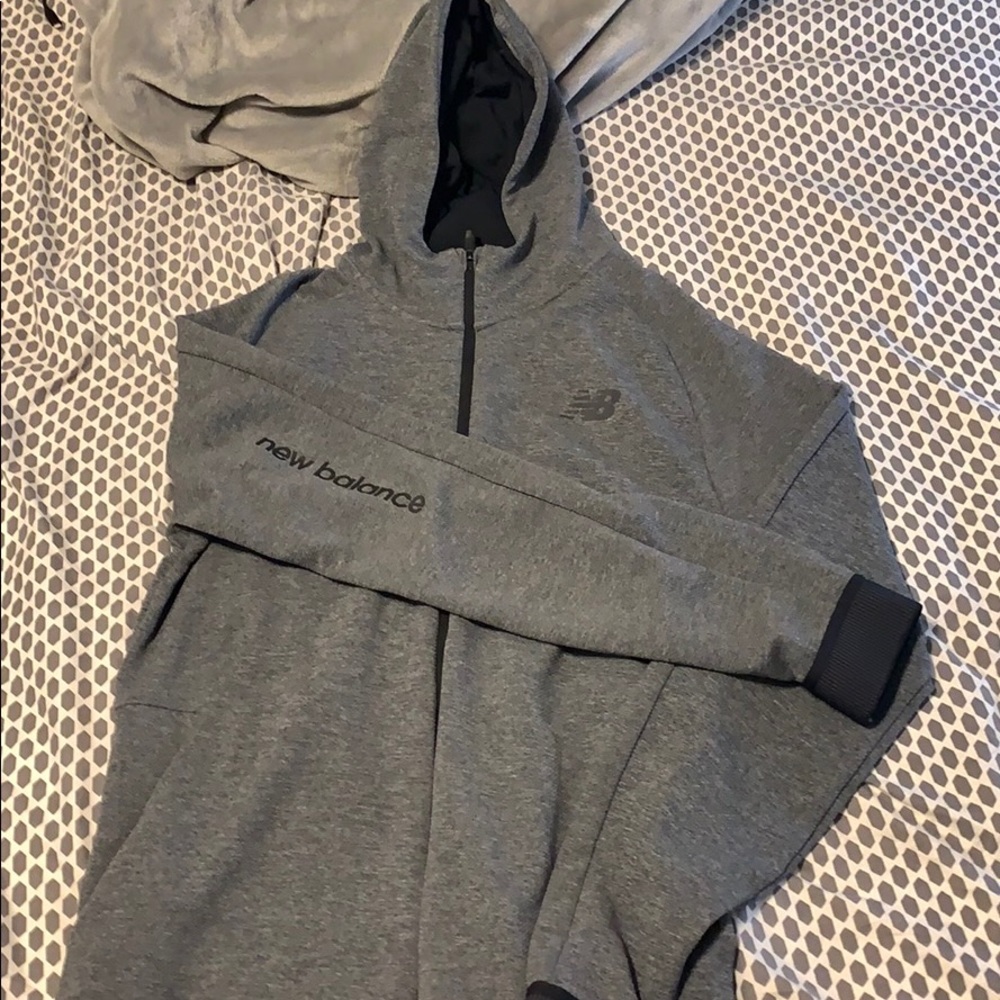 Zip up hoodi